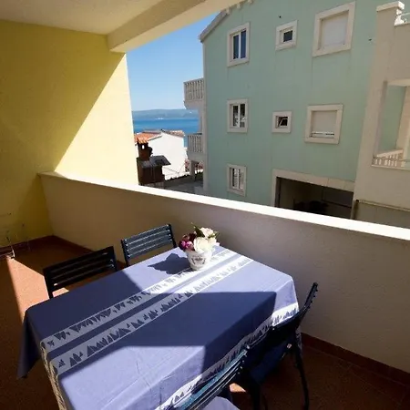 Апартаменты In With Sea View, Balcony, Air Conditioning, Wifi 132-8 *