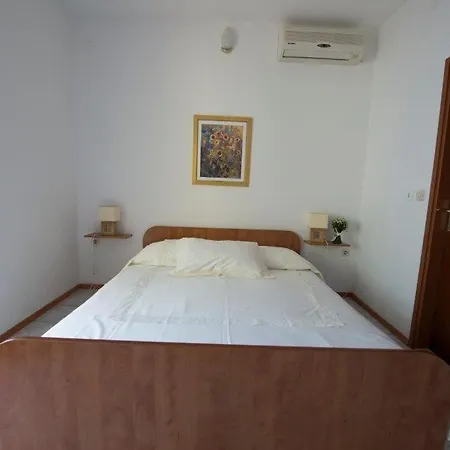 Апартаменты In With Sea View, Balcony, Air Conditioning, Wifi 132-8 Дуче