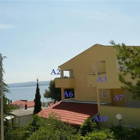 In With Sea View, Balcony, Air Conditioning, Wifi 132-8 Дуче