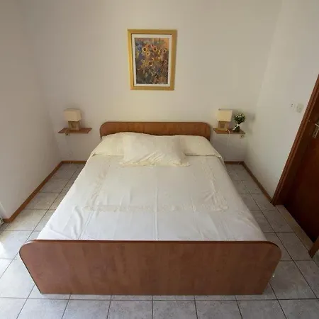 In With Sea View, Balcony, Air Conditioning, Wifi 132-8 Апартаменты *