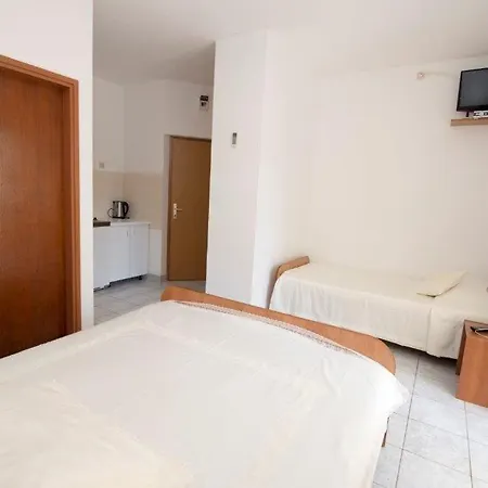 In With Sea View, Balcony, Air Conditioning, Wifi 132-8 Апартаменты *