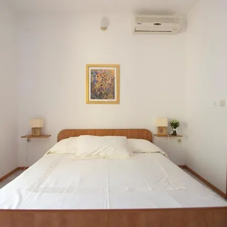 In With Sea View, Balcony, Air Conditioning, Wifi 132-8 Апартаменты *