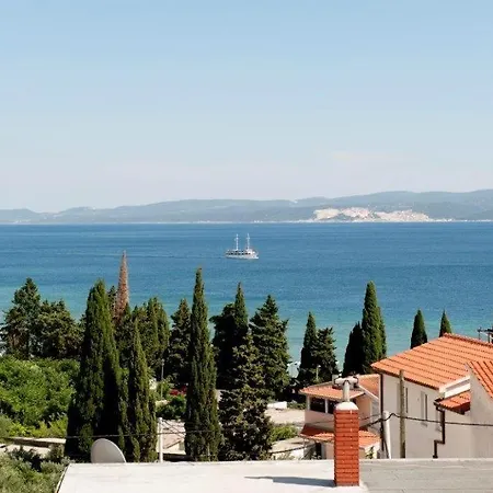 Апартаменты In With Sea View, Balcony, Air Conditioning, Wifi 132-8